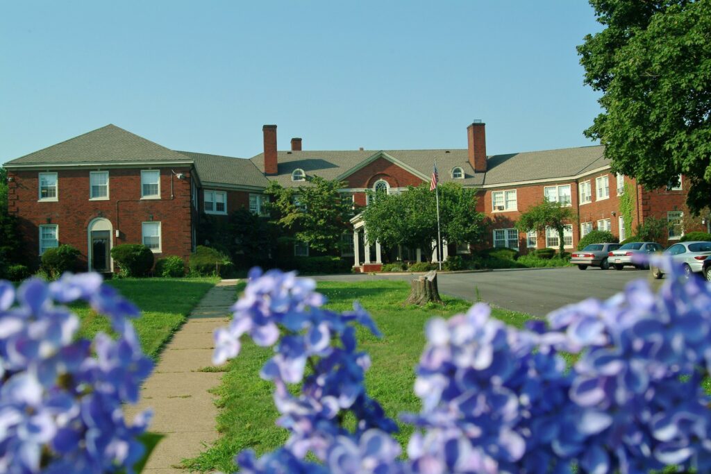 EJ Health Campus Building